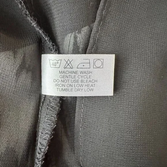 Violet & Claire Women Tank top Sz S Black White Round Neck Keyhole Sleeveless - Picture 8 of 8